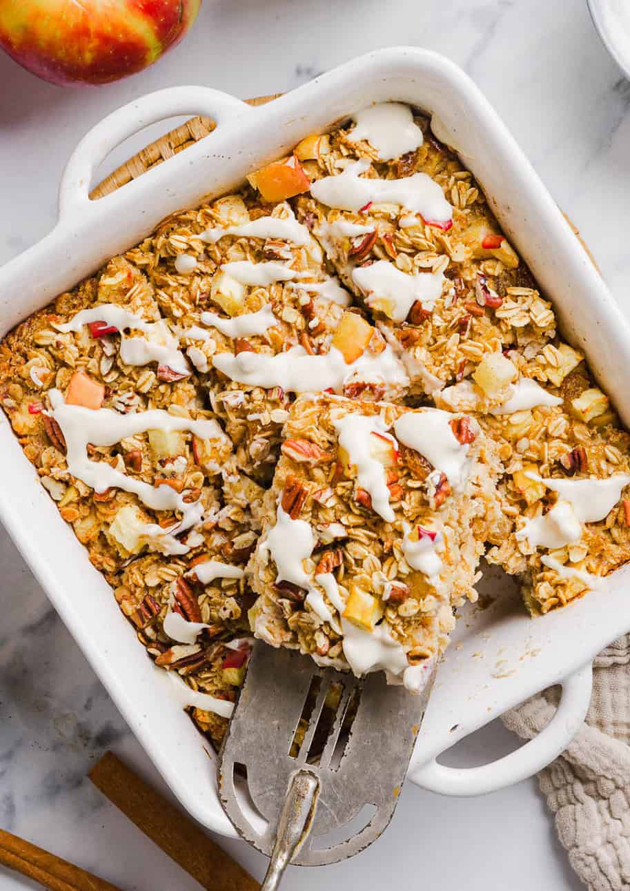 Healthy Apple Cinnamon Baked Oatmeal: Gluten-Free & Vegan Friendly